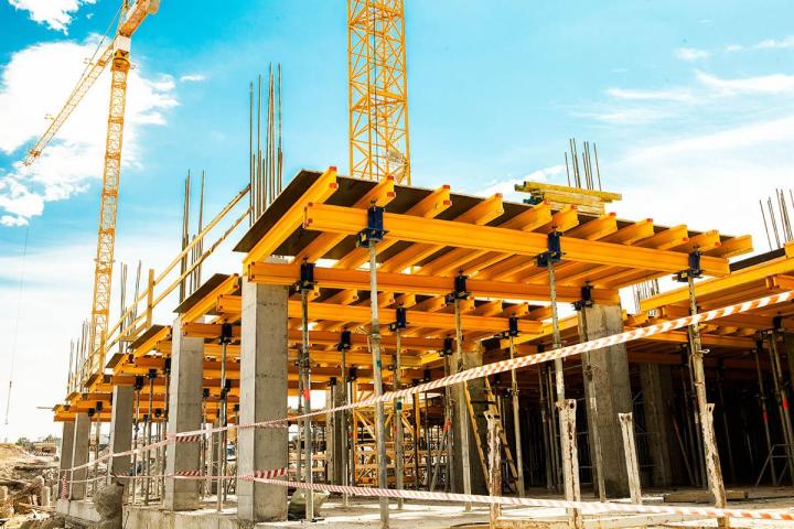 Des travaux de gros œuvres réalisés par des artisans qualifiés.